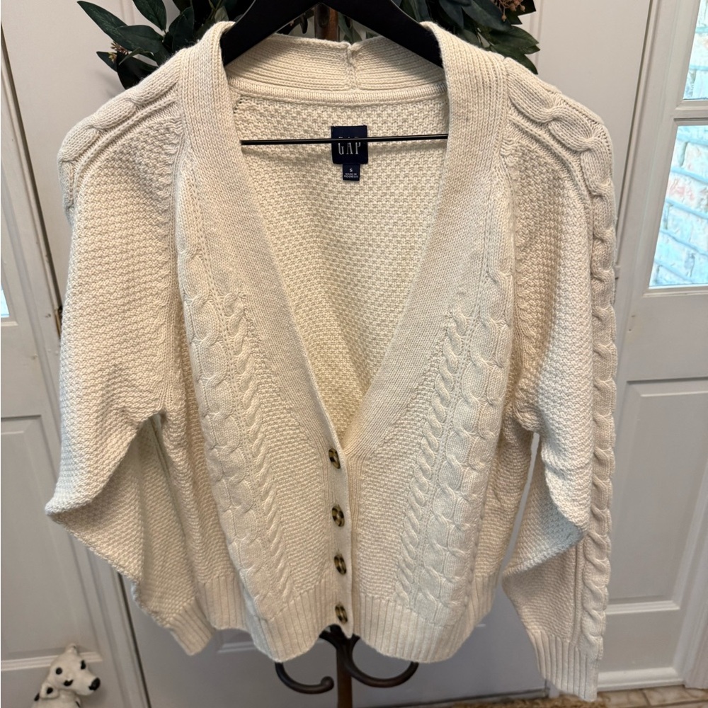Gap Oversized Cable Knit Graandpa Button Down Car… - image 1